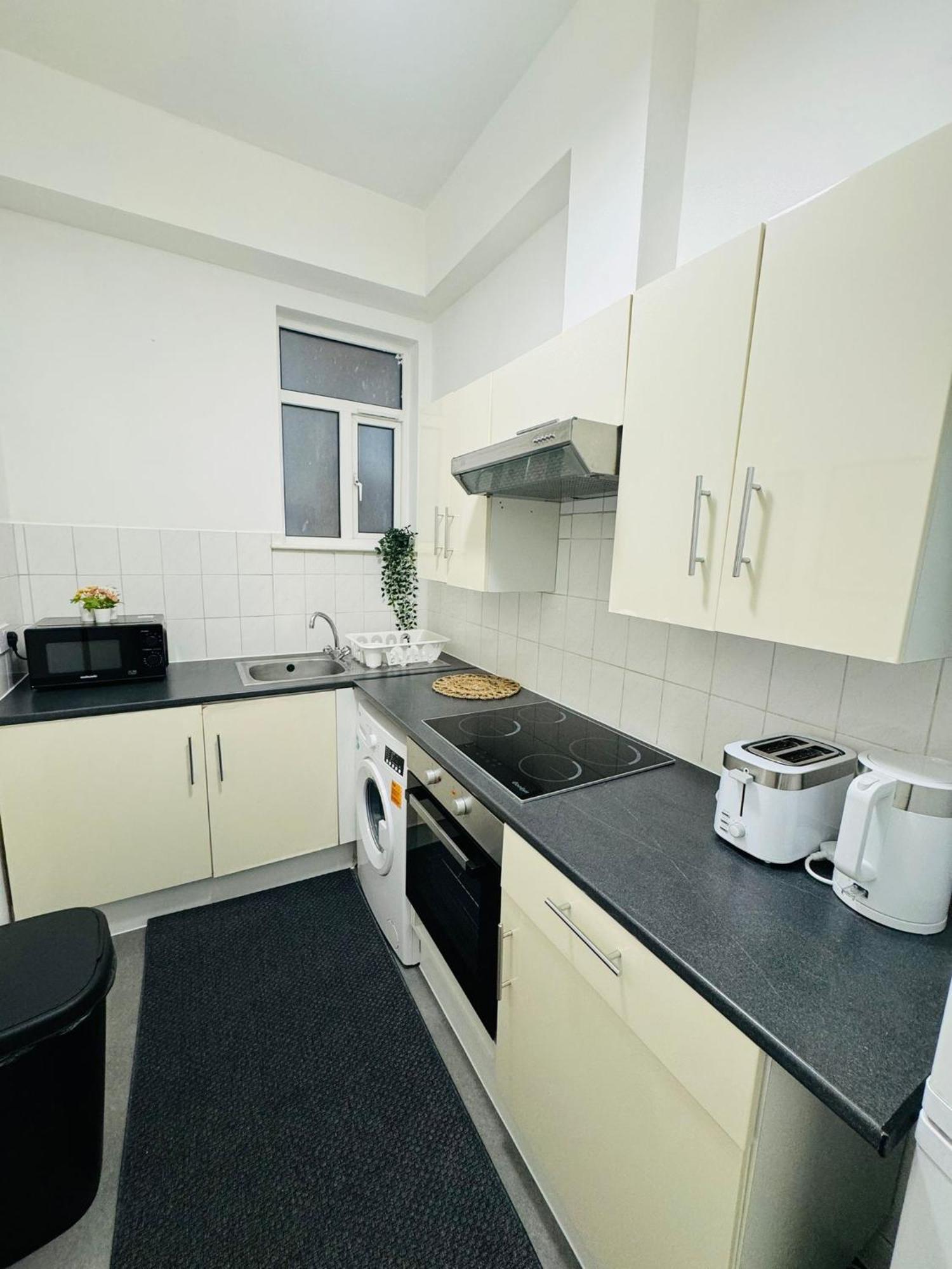 Jubilee Rooms 15 Minutes Central London Exterior foto